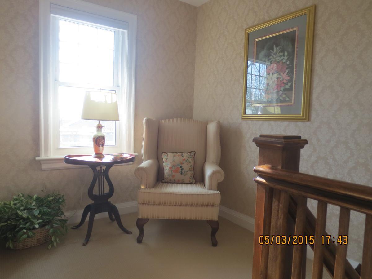 Robinsong Bed and Breakfast Thorold Exterior foto